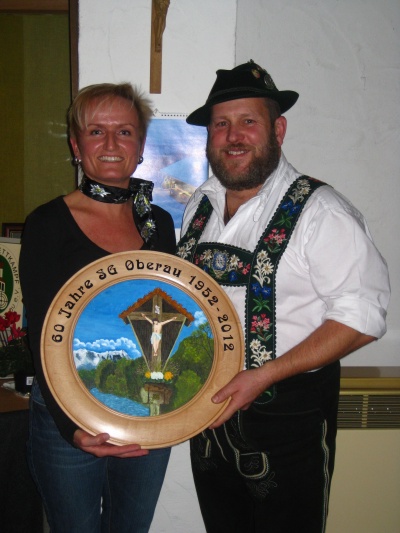 Foto von Regina Zimmermann mit Hans Steinbrecher bei der Siegerehrung