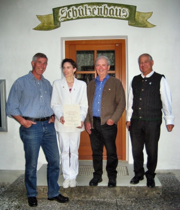 Foto mit allen die eine Ehrung bei der Jahresversammlung erhalten haben: Schützenmeister Steinbrecher Hans, Öller Ludwig, Trieb Walter, Wörner Güther, Buchholz Wolfgang, Dietzsch Richard